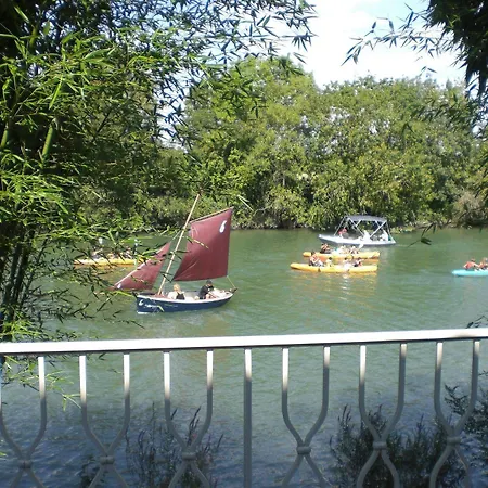 Les Armateurs Port-dʼEnvaux